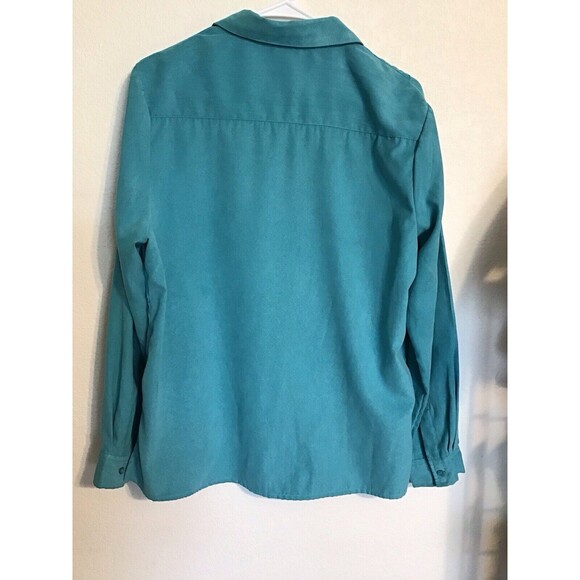 White Stag Women’s Long Sleeves Button Down Blouse. Size L - Picture 3 of 4